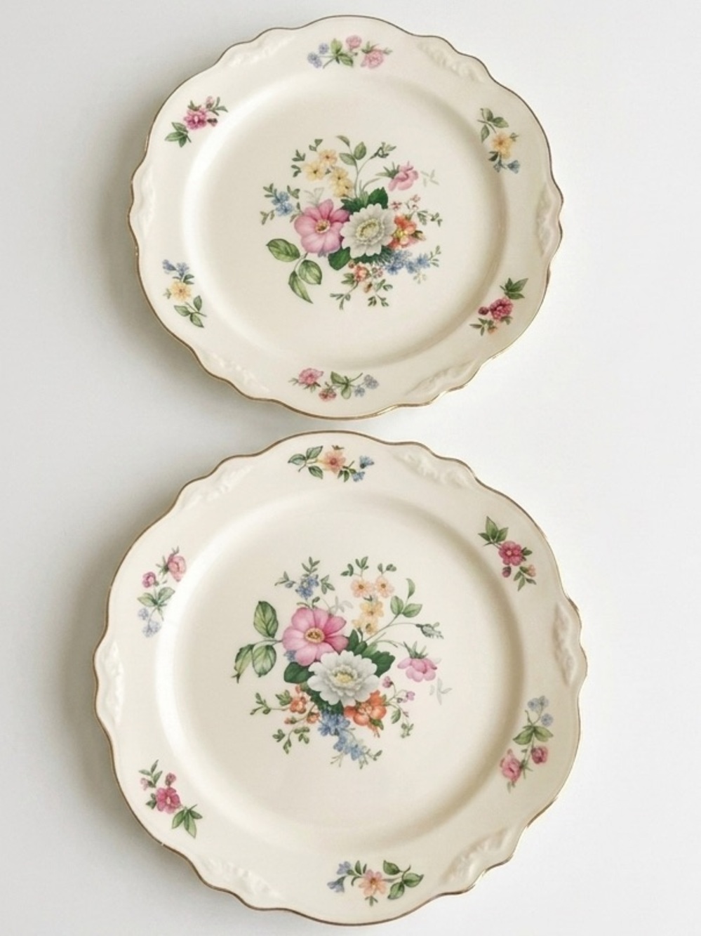 Vintage 1951 Homer Laughlin Springtime Dinner Plates Virginia Rose Pair 9.5”